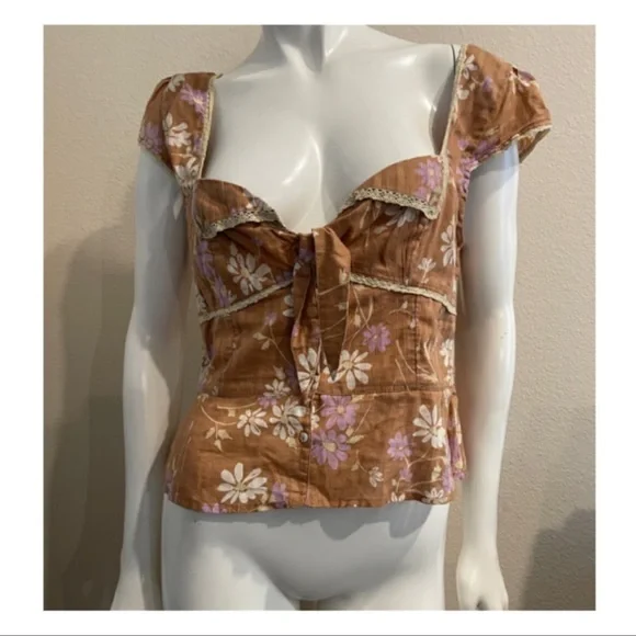 Free People CALL ME BABY BLOUSE SIZE MEDIUM - Picture 9 of 11